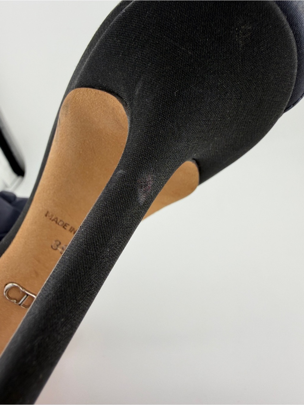 Authentic 2014 Christian Dior Navy Silk Satin Rosette Stilettos-39 - Picture 9 of 13
